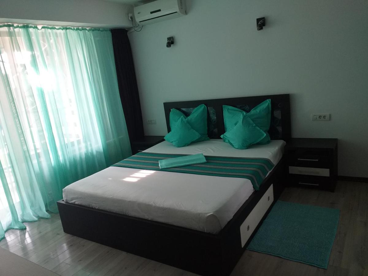 Elena'S Terrace Apartment มามายา ภายนอก รูปภาพ