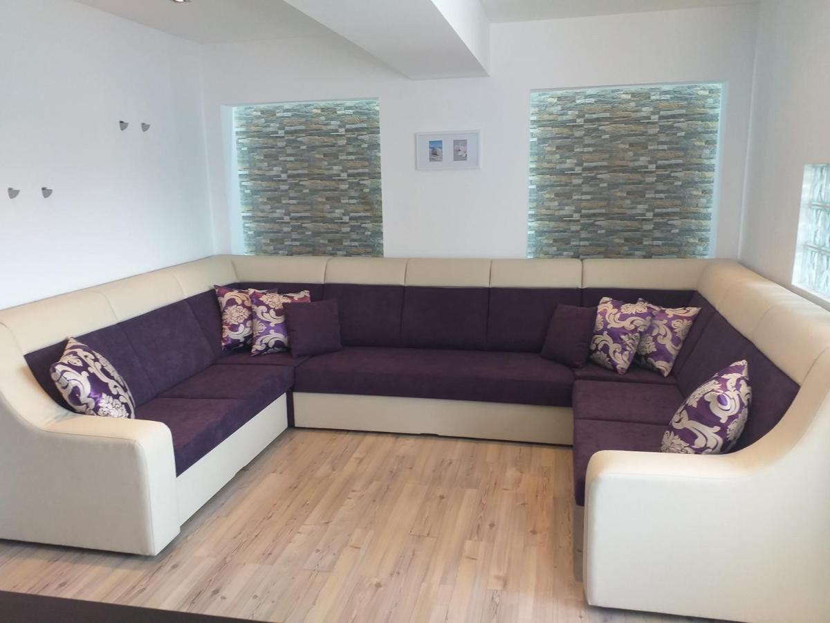 Elena'S Terrace Apartment มามายา ภายนอก รูปภาพ